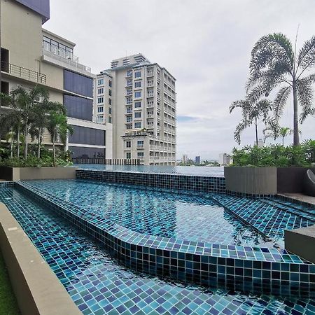 Baseline Premier - Studio With Mountain View Cebu Exterior photo